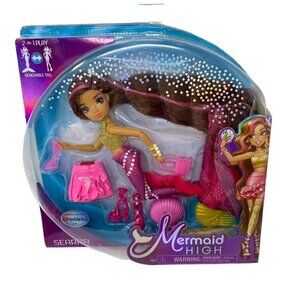 Mermaid High Searra Fashion Doll Mermaid 2-in-1 Play